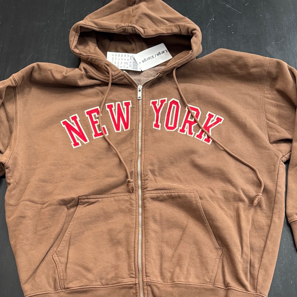 john galt for brandy melville NEW YORK zip up hoodie one size NEW with tags